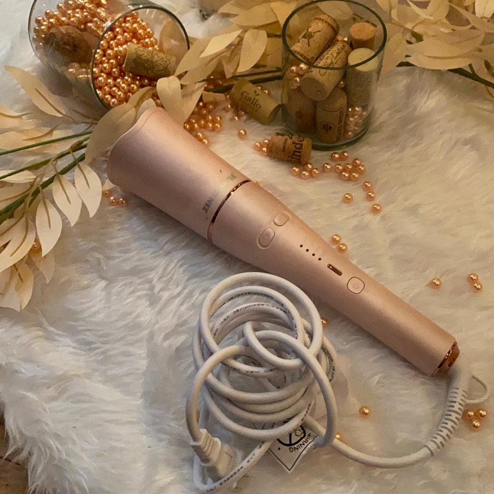 calista • zen waver • blush colored rotating curling iron • used once